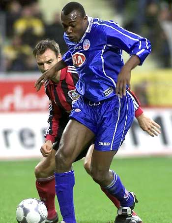 足球文化不 足球文化不